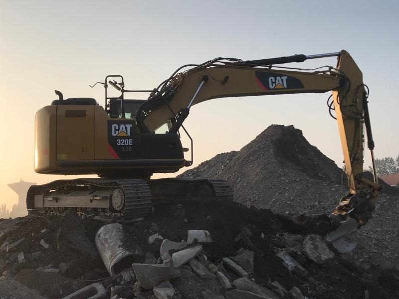 Caterpillar 320E LRR - Kettenbagger: das Bild 2 Caterpillar 320E LRR - Kettenbagger: das Bild 2
