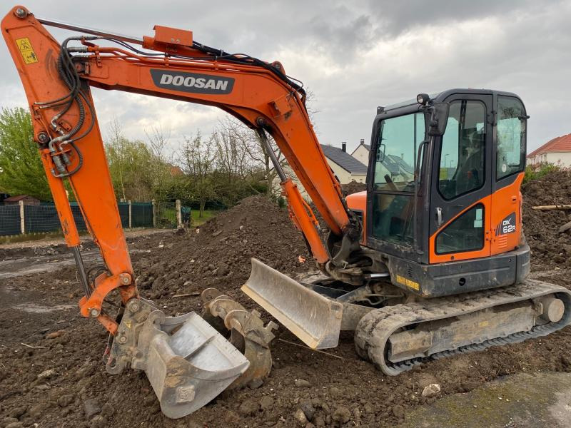 Doosan DX 62R-3 - Minibagger: das Bild 1 Doosan DX 62R-3 - Minibagger: das Bild 1