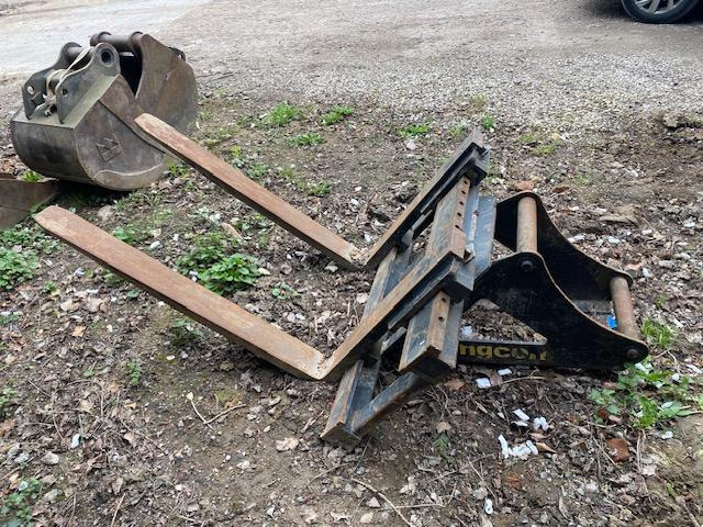 ENGCON LOT EQUIPEMENT S60 - Tiltrotator: das Bild 3 ENGCON LOT EQUIPEMENT S60 - Tiltrotator: das Bild 3