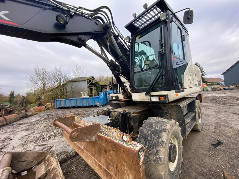 Hidromek HMK 140W-3B - Mobilbagger: das Bild 5 Hidromek HMK 140W-3B - Mobilbagger: das Bild 5
