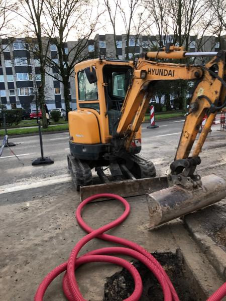 Hyundai 27Z-9 - Minibagger: das Bild 2 Hyundai 27Z-9 - Minibagger: das Bild 2