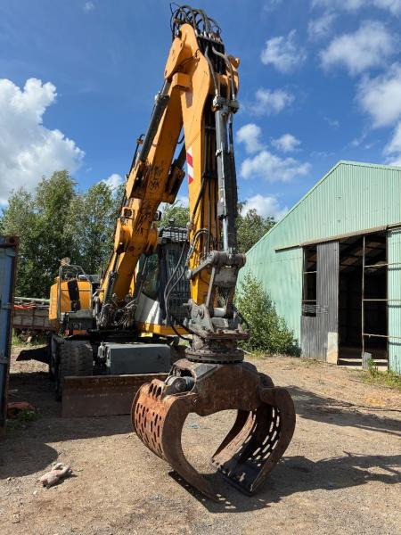 Liebherr LH 22 - Umschlagbagger: das Bild 1 Liebherr LH 22 - Umschlagbagger: das Bild 1