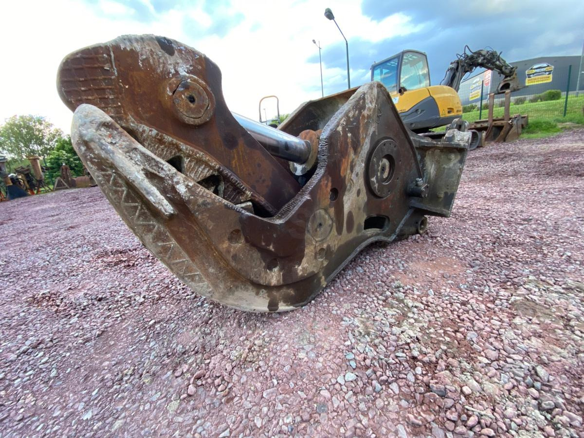 MBI BROYEUR BETON POUR PELLE 21-27 T - Abbruchschere für Baumaschine: das Bild 3 MBI BROYEUR BETON POUR PELLE 21-27 T - Abbruchschere für Baumaschine: das Bild 3