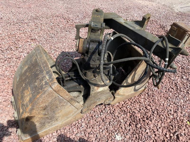MECALAC 50 CM - Greifer: das Bild 1 MECALAC 50 CM - Greifer: das Bild 1