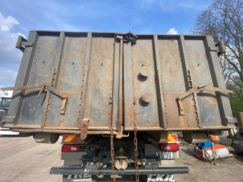 THIEVIN AMPLIROLL 6M40 - Kippaufbau: das Bild 5 THIEVIN AMPLIROLL 6M40 - Kippaufbau: das Bild 5