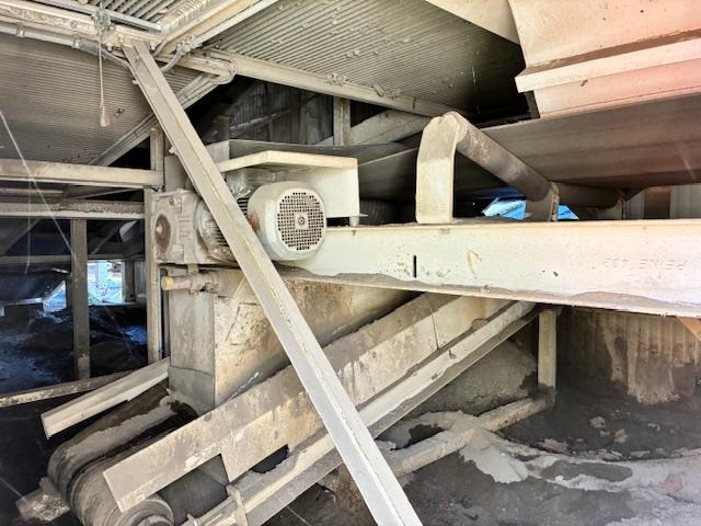 Brecher Terex UNITE DE CHAULAGE: das Bild 24 Brecher Terex UNITE DE CHAULAGE: das Bild 24