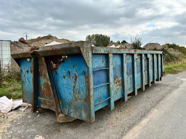 VALVAN BENNE AMPLIROLL 5M50 - Abrollcontainer: das Bild 2 VALVAN BENNE AMPLIROLL 5M50 - Abrollcontainer: das Bild 2