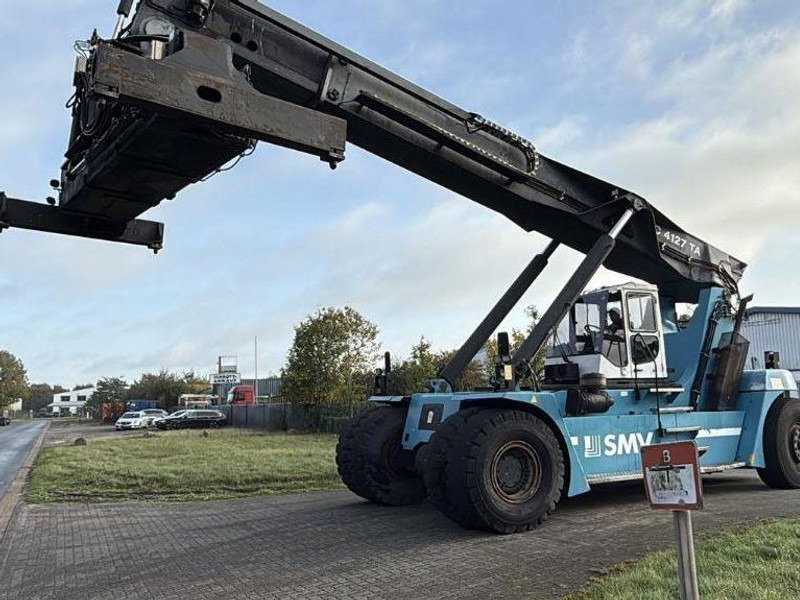 SMV SC4127TA5 - Reach stacker: das Bild 2 SMV SC4127TA5 - Reach stacker: das Bild 2