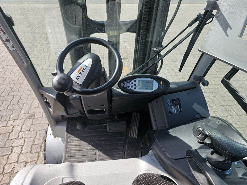 Elektrostapler Still RX60-30: das Bild 9