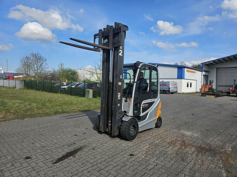 Still RX60-30 - Elektrostapler: das Bild 2 Still RX60-30 - Elektrostapler: das Bild 2