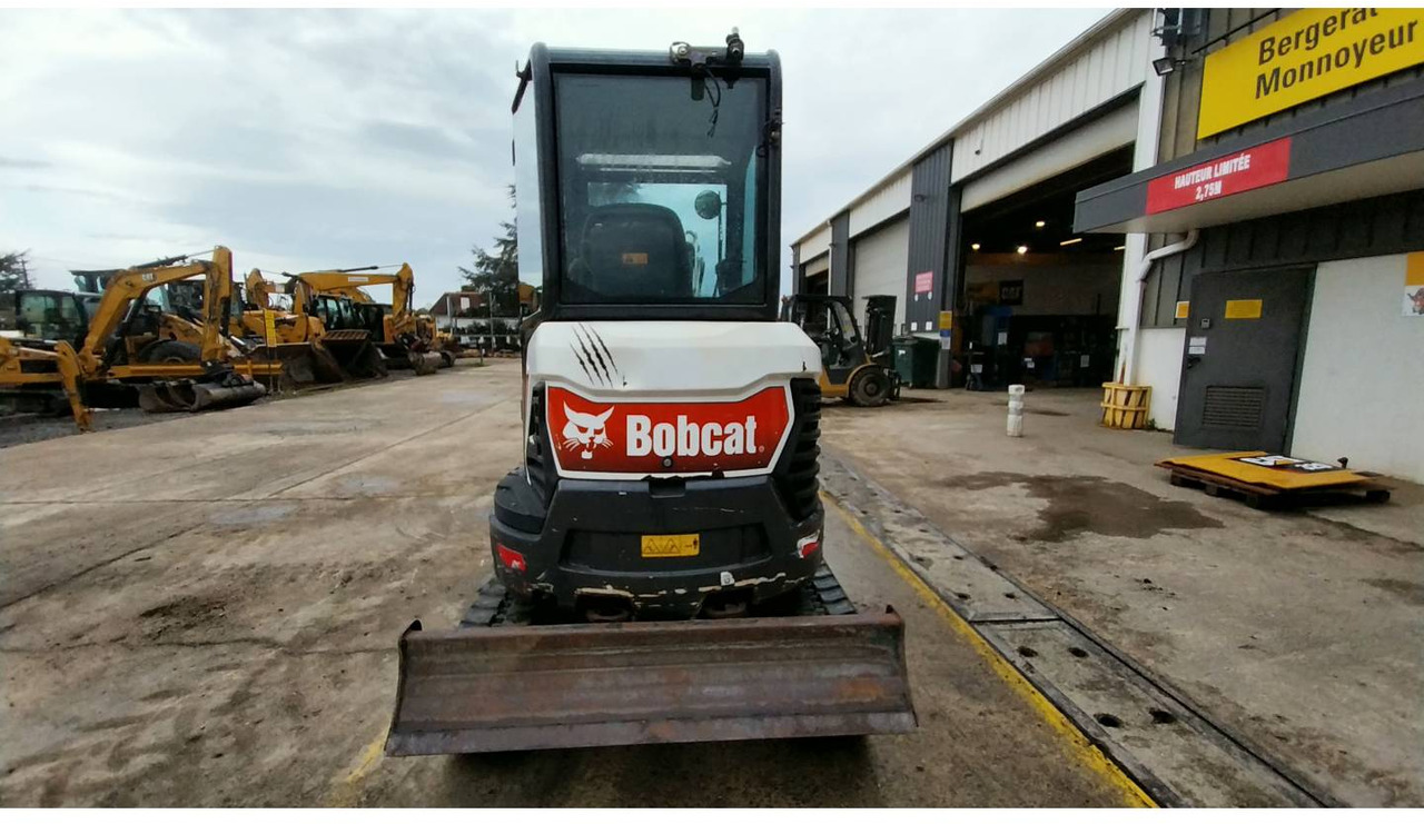 BOBCAT E27 - Kettenbagger: das Bild 4 BOBCAT E27 - Kettenbagger: das Bild 4