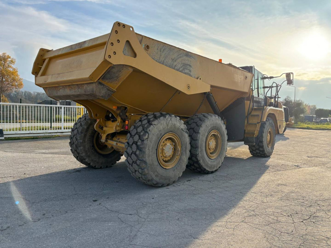 CAT 730 - Knickgelenkter Dumper: das Bild 4 CAT 730 - Knickgelenkter Dumper: das Bild 4