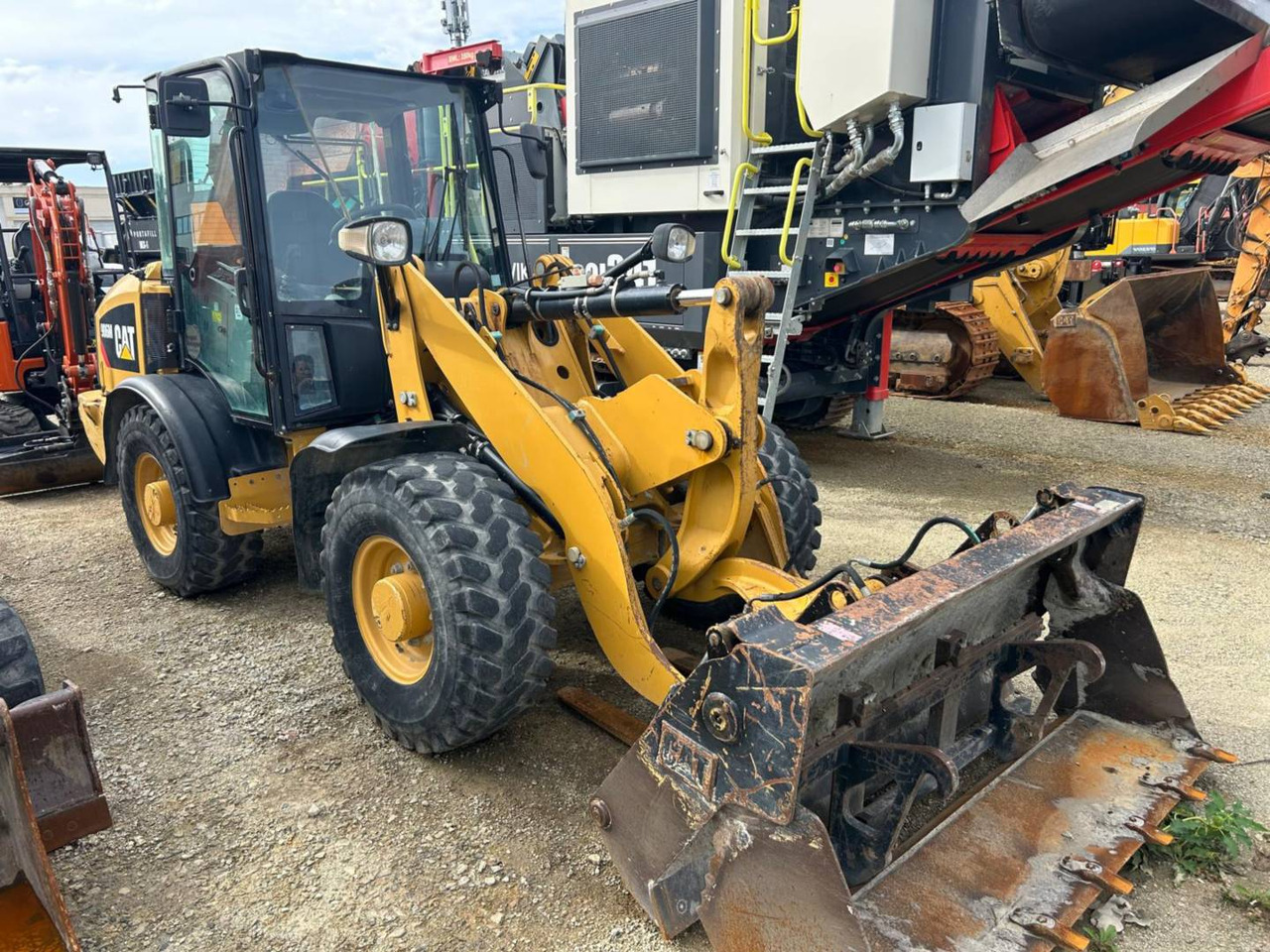 CAT 906M - Radlader: das Bild 2 CAT 906M - Radlader: das Bild 2