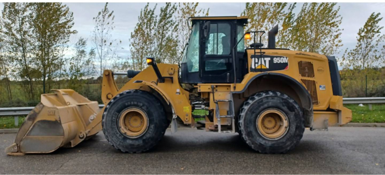 Radlader CAT 950M: das Bild 7