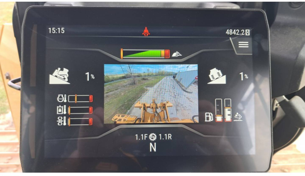 CAT D5 - Bulldozer: das Bild 5 CAT D5 - Bulldozer: das Bild 5