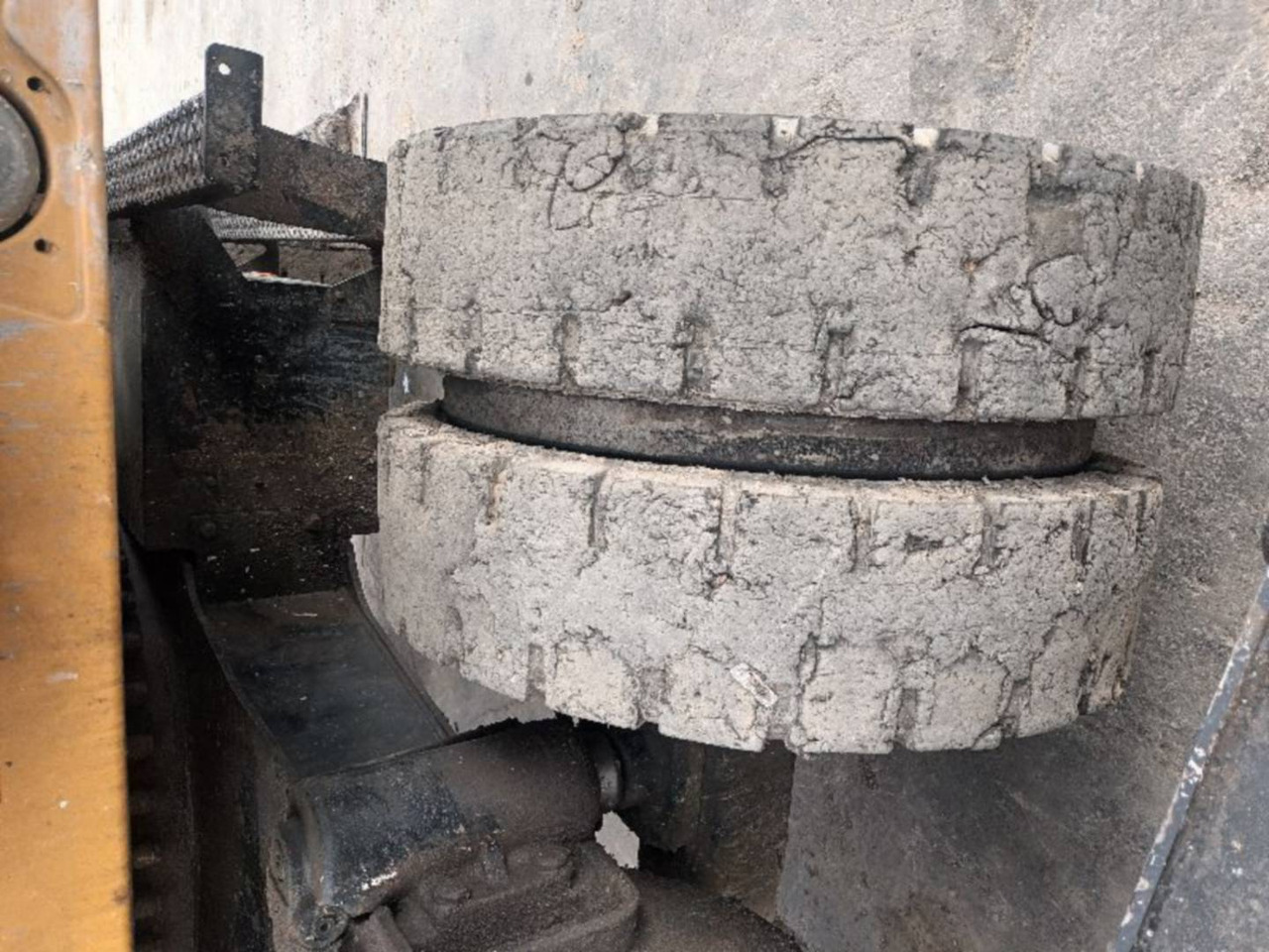 Mobilbagger CAT MH3022-1: das Bild 7