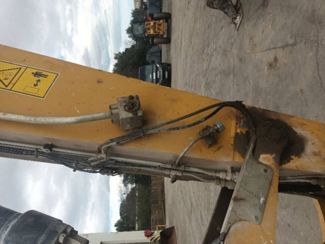 Mobilbagger CAT MH3022-1: das Bild 19