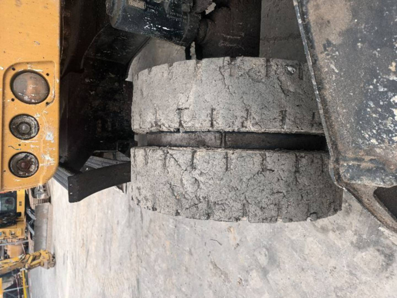 Mobilbagger CAT MH3022-1: das Bild 8