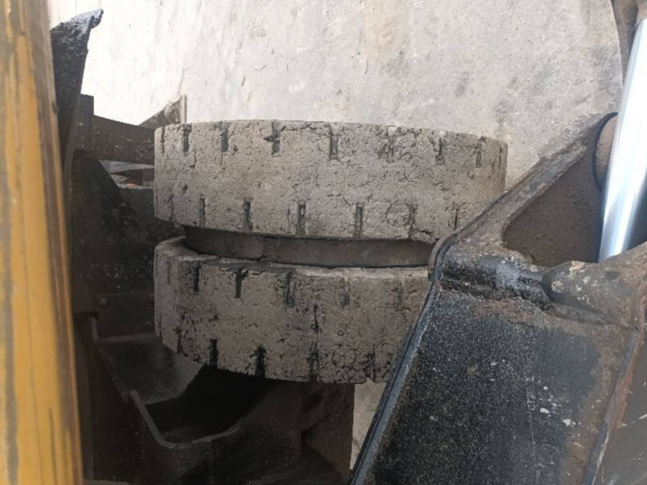 Mobilbagger CAT MH3022-1: das Bild 9