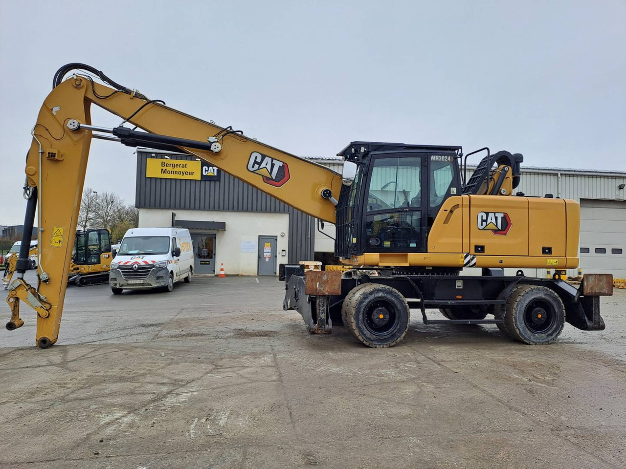 CAT MH3024 - Mobilbagger: das Bild 2 CAT MH3024 - Mobilbagger: das Bild 2