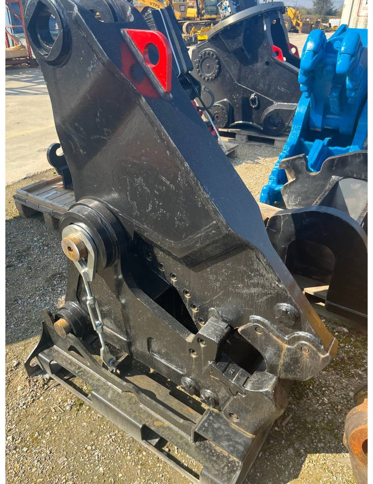 CAT MP318/CC - Abbruchschere für Baumaschine: das Bild 1 CAT MP318/CC - Abbruchschere für Baumaschine: das Bild 1