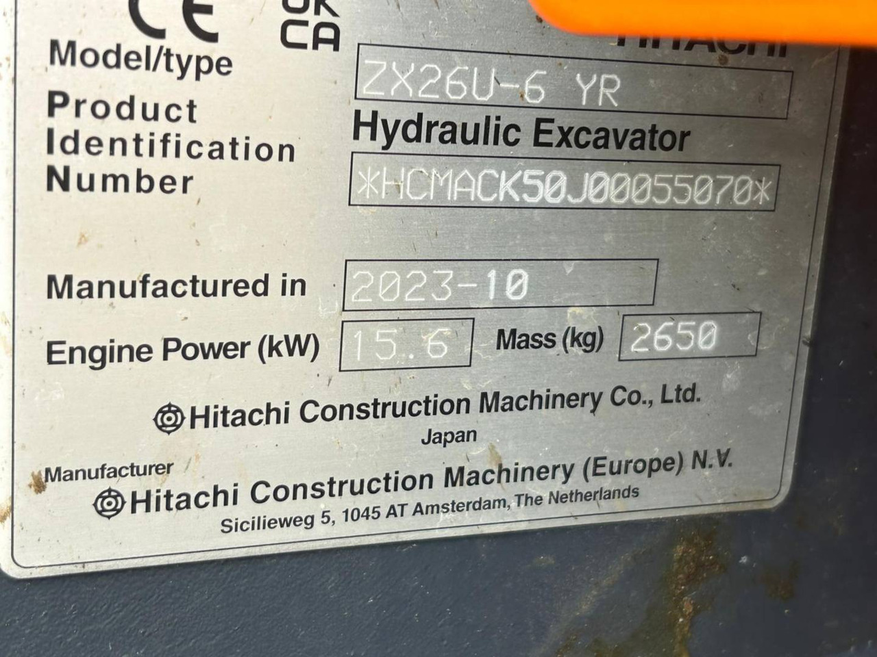 HITACHI ZX26U-6 - Kettenbagger: das Bild 5 HITACHI ZX26U-6 - Kettenbagger: das Bild 5