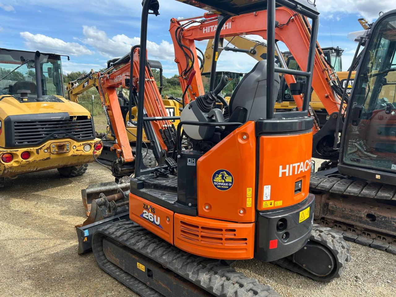HITACHI ZX26U-6 - Kettenbagger: das Bild 4 HITACHI ZX26U-6 - Kettenbagger: das Bild 4