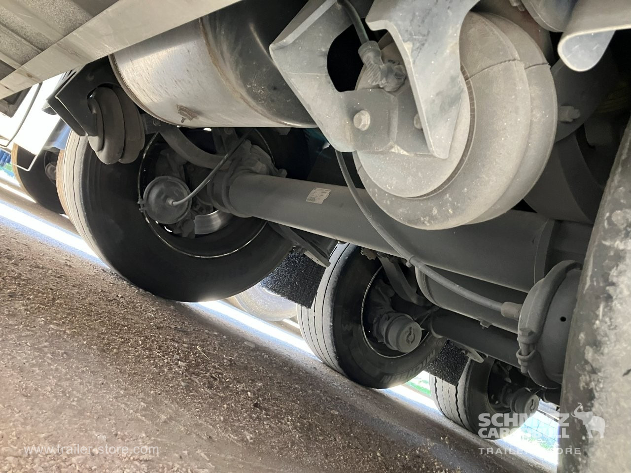 SCHMITZ Semiremolque Frigo Standard Double deck - Isotherm Auflieger: das Bild 3 SCHMITZ Semiremolque Frigo Standard Double deck - Isotherm Auflieger: das Bild 3