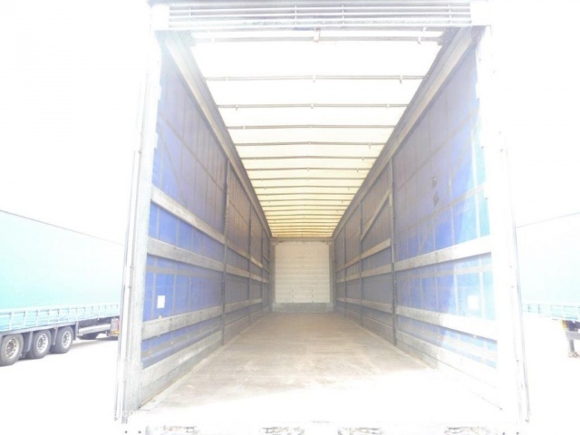 Schmitz Cargobull Curtainsider Mega - Planenauflieger: das Bild 5 Schmitz Cargobull Curtainsider Mega - Planenauflieger: das Bild 5
