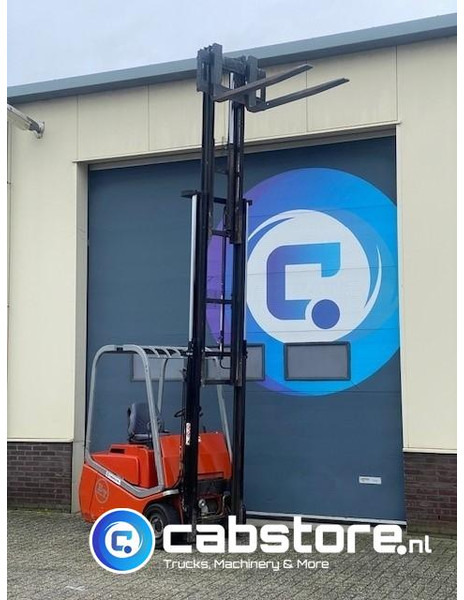 BT CBE 1.2 T Forklift Electric - Bouwjaar 2005 - Elektrostapler: das Bild 2 BT CBE 1.2 T Forklift Electric - Bouwjaar 2005 - Elektrostapler: das Bild 2