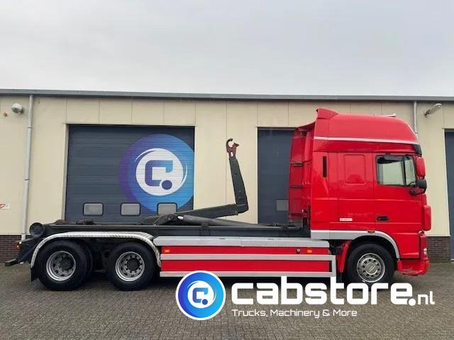 DAF XF 105 .460 FAS Euro 5 - 25 ton's Haakarmsysteem - Hooklift - Abrolkipper - Year 2006 - ANALOG TACHO - Abrollkipper: das Bild 2 DAF XF 105 .460 FAS Euro 5 - 25 ton's Haakarmsysteem - Hooklift - Abrolkipper - Year 2006 - ANALOG TACHO - Abrollkipper: das Bild 2
