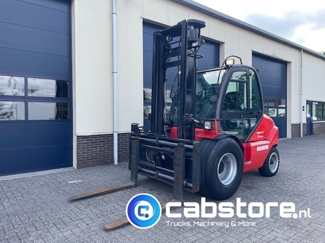 Manitou MSI 50 T Ruwterrein heftruck - Bouwjaar 2012 - Side shift - Vorkverstelling - Duplex - Draaiuren 9387 - Geländestapler: das Bild 2 Manitou MSI 50 T Ruwterrein heftruck - Bouwjaar 2012 - Side shift - Vorkverstelling - Duplex - Draaiuren 9387 - Geländestapler: das Bild 2