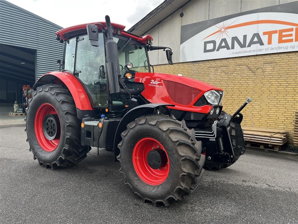 Zetor FORTERRA HD 150 - Traktor: das Bild 1 Zetor FORTERRA HD 150 - Traktor: das Bild 1