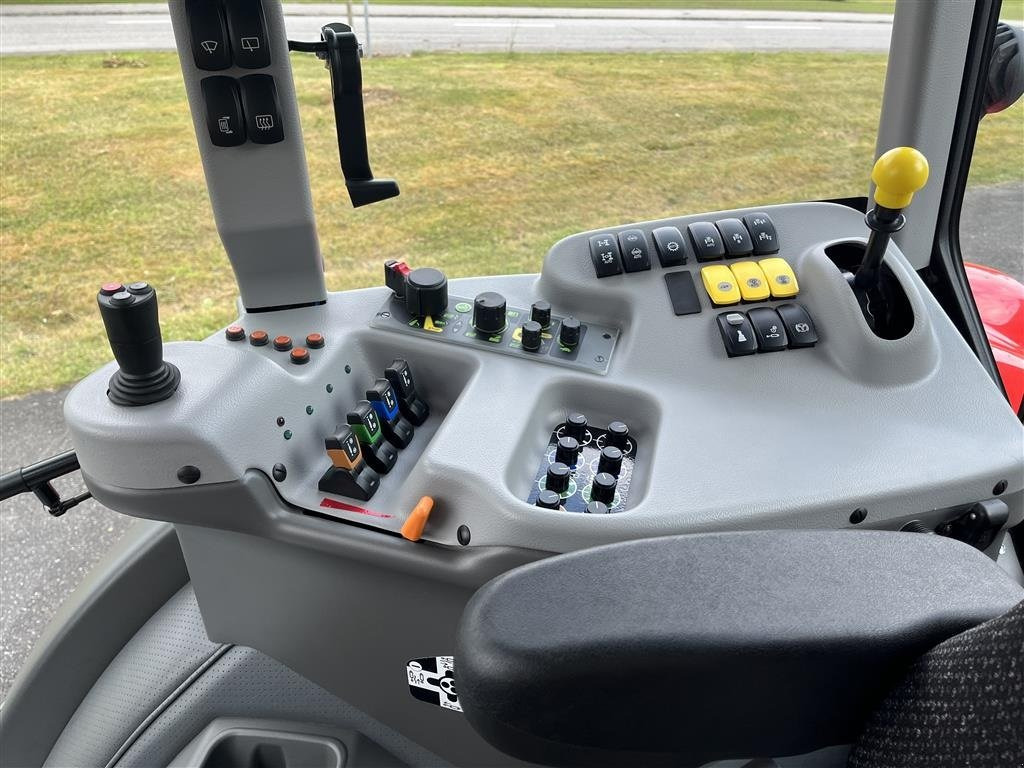 Zetor FORTERRA HD 150 - Traktor: das Bild 5 Zetor FORTERRA HD 150 - Traktor: das Bild 5