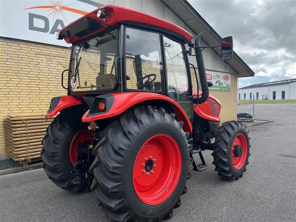 Zetor MAJOR 80 - Traktor: das Bild 4 Zetor MAJOR 80 - Traktor: das Bild 4