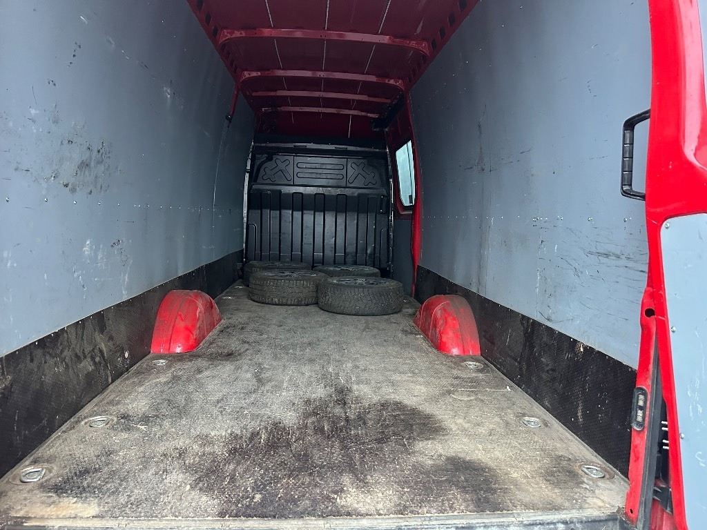 Iveco Daily 35S18A8 16m3 - Kastenwagen: das Bild 5 Iveco Daily 35S18A8 16m3 - Kastenwagen: das Bild 5