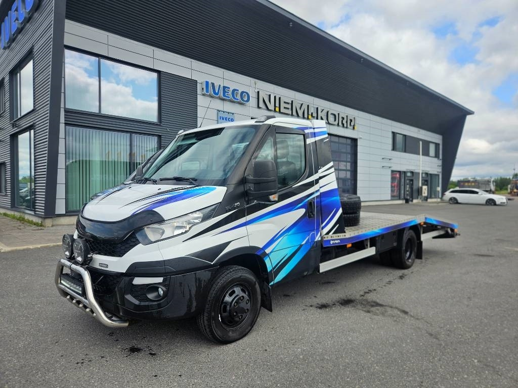 Iveco Daily 50C17 - Abschleppwagen: das Bild 1 Iveco Daily 50C17 - Abschleppwagen: das Bild 1