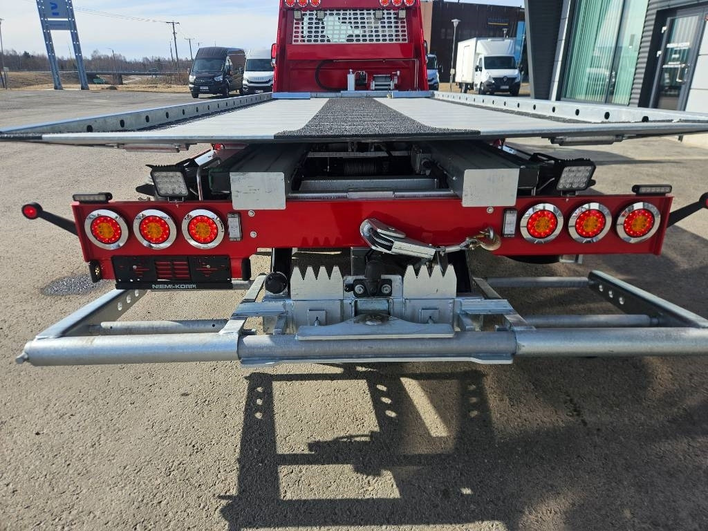 Abschleppwagen Iveco Daily 72 C180 nopeaan toimitukseen: das Bild 13