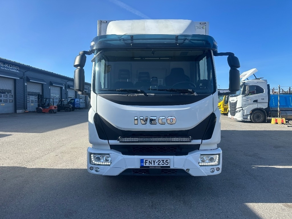 Iveco Eurocargo 100E190 - Koffer LKW: das Bild 2 Iveco Eurocargo 100E190 - Koffer LKW: das Bild 2