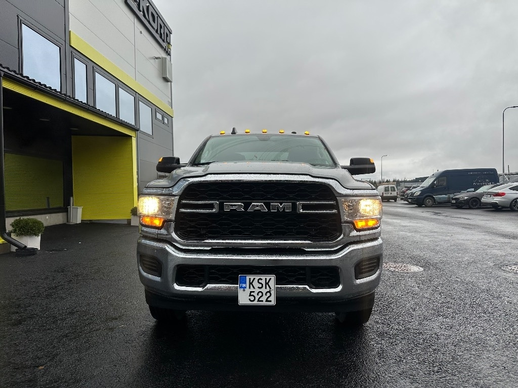 RAM 2500 Tradesman - Pick-up: das Bild 2 RAM 2500 Tradesman - Pick-up: das Bild 2