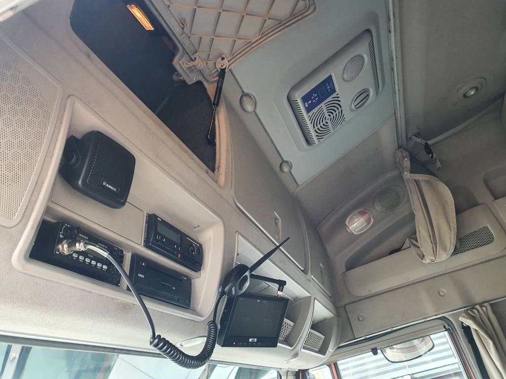 Sattelzugmaschine Iveco Stralis AS 560 6X4 76TN: das Bild 7