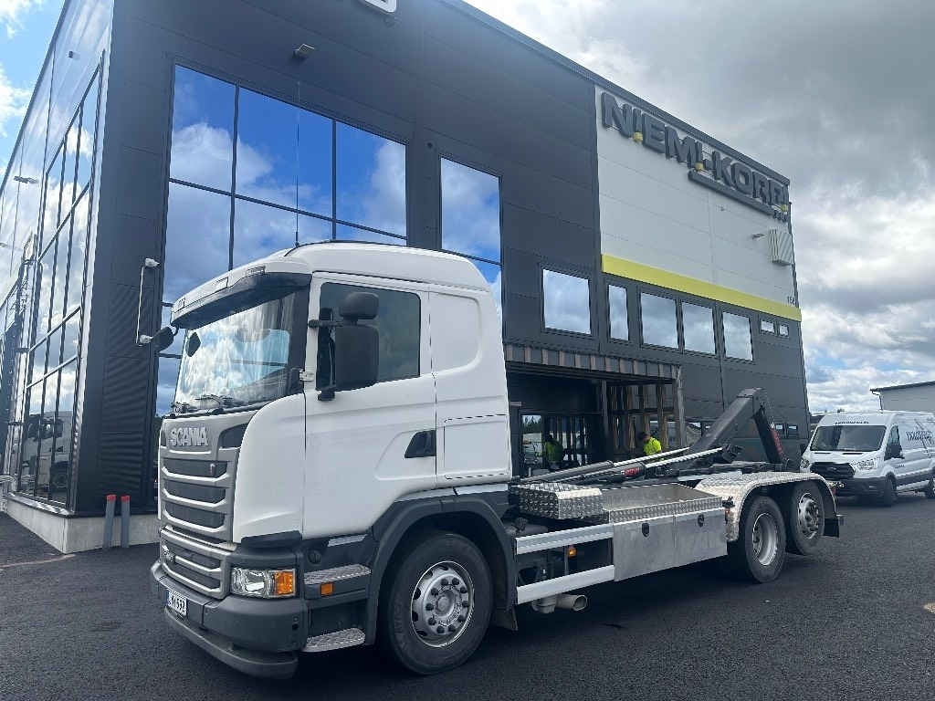 Scania G450 6x2*4 - Abrollkipper: das Bild 1 Scania G450 6x2*4 - Abrollkipper: das Bild 1