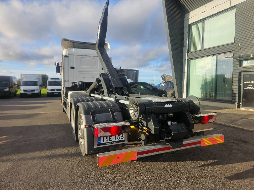 Scania R 450 6x2*4 - Abrollkipper: das Bild 4 Scania R 450 6x2*4 - Abrollkipper: das Bild 4