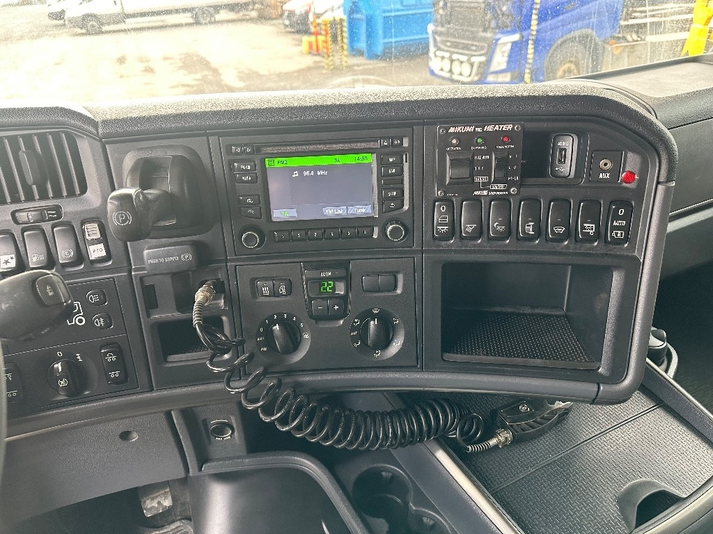 Abrollkipper Scania R 450 6x2*4: das Bild 14