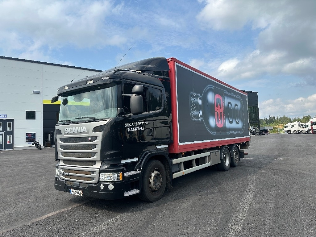Scania R 450 - Koffer LKW: das Bild 1 Scania R 450 - Koffer LKW: das Bild 1