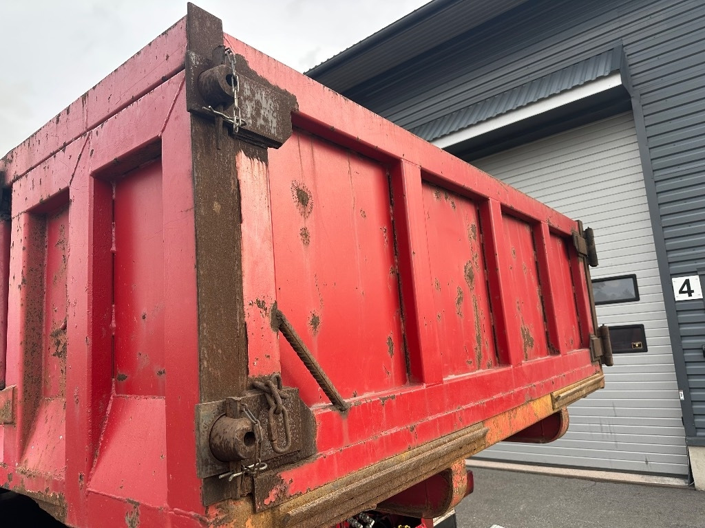 Kipper Scania R144 530 6X4: das Bild 8