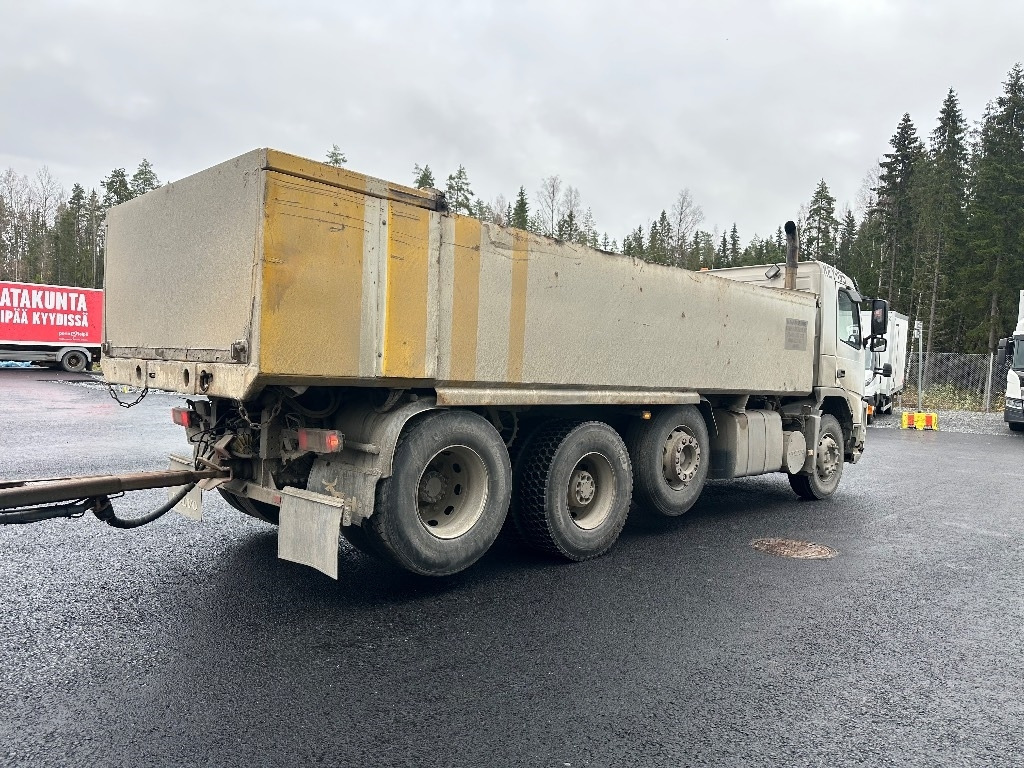 Volvo FH 12 420 8x2 + pv - Kipper: das Bild 3 Volvo FH 12 420 8x2 + pv - Kipper: das Bild 3