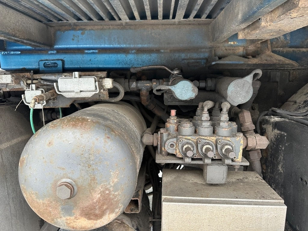 Volvo FH 13 500hv 8x4*4 - Autokran: das Bild 3 Volvo FH 13 500hv 8x4*4 - Autokran: das Bild 3