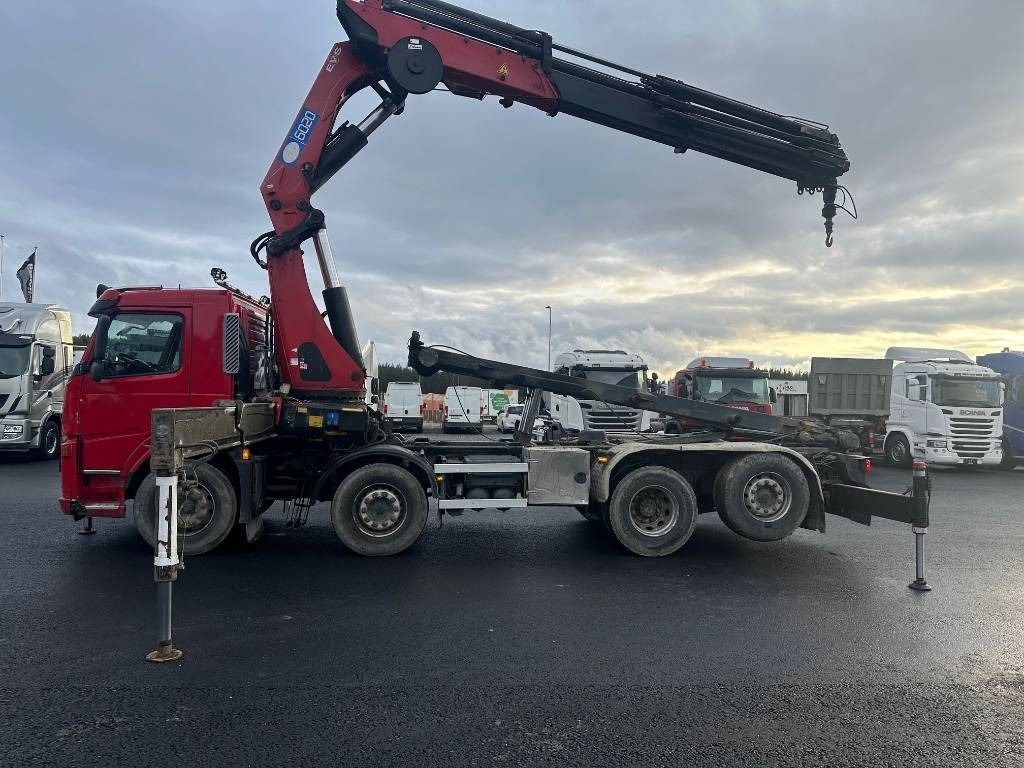 Volvo FM13. HMF 6020-K8 - Autokran: das Bild 2 Volvo FM13. HMF 6020-K8 - Autokran: das Bild 2