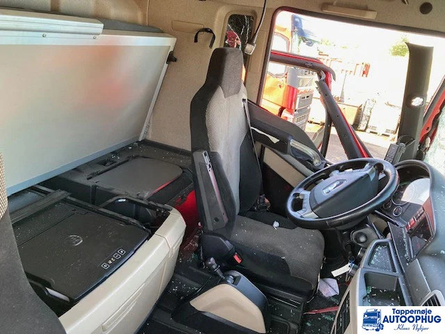 Sattelzugmaschine MAN TGX 18.460 4X2 Damaged: das Bild 9